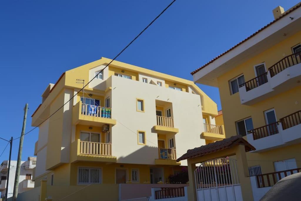 Tres Caravelas Studio Flats Santa Maria Εξωτερικό φωτογραφία